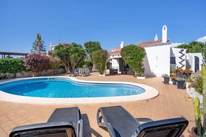 Villa avec piscine et licence touristique à Binibeca