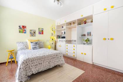 Spacious 126 m² Apartment with Lift in Ciutadella