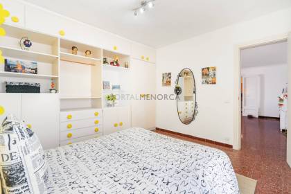 Spacious 126 m² Apartment with Lift in Ciutadella