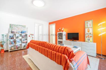 Spacious 126 m² Apartment with Lift in Ciutadella