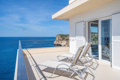 Spectacular Frontline Villa in Cala en Porter