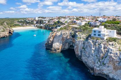 Spectacular Frontline Villa in Cala en Porter
