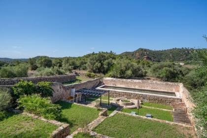 Magnifica finca situada en un entorno privilegiado y con mucha privacidad