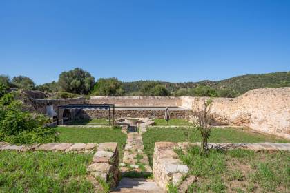 Magnifica finca situada en un entorno privilegiado y con mucha privacidad