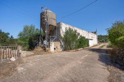 Magnifica finca situada en un entorno privilegiado y con mucha privacidad