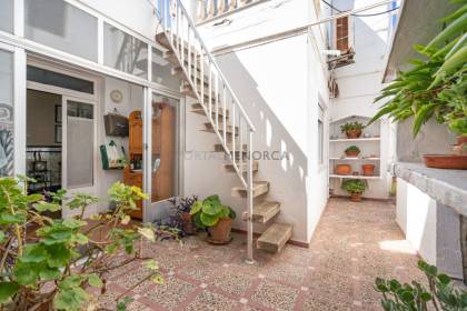 Interesting house just 50 metres from Ciutadella's historic centre