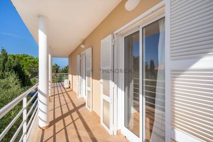 Attractive villa with sea views, featuring 4 bedrooms and three bathrooms in Son Blanc
