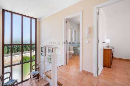 Attractive villa with sea views, featuring 4 bedrooms and three bathrooms in Son Blanc