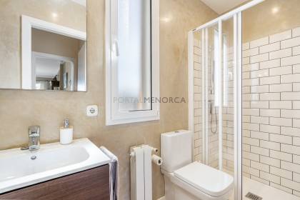 Attractive villa with sea views, featuring 4 bedrooms and three bathrooms in Son Blanc