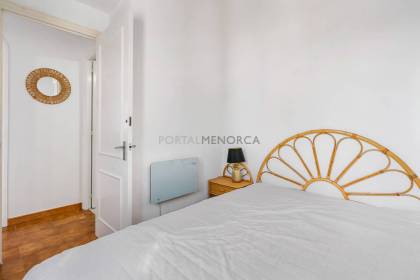 Villa with 3/4-bedroom and sea views in Cala Blanca