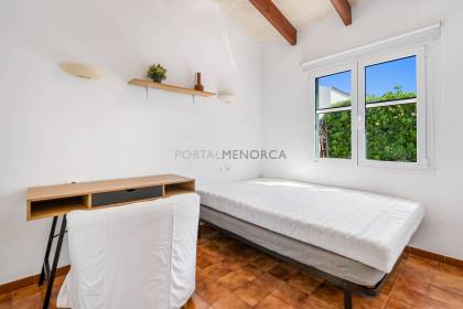 Villa with 3/4-bedroom and sea views in Cala Blanca