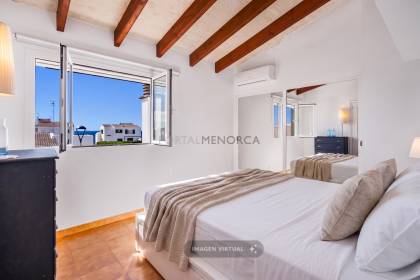 Villa with 3/4-bedroom and sea views in Cala Blanca