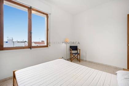Apartment on Passeig de Sant Nicolau, with lift and south-facing orientation