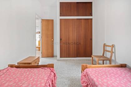 Apartment on Passeig de Sant Nicolau, with lift and south-facing orientation
