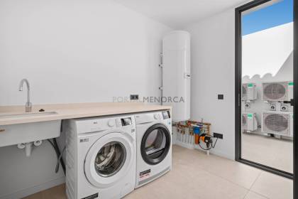 Attractive villa with swimming pool in Sa Caleta