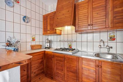 Semi-detached villa with garden in Cala Blanca