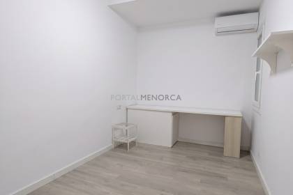 Amplio piso en zona Paseo Marítimo