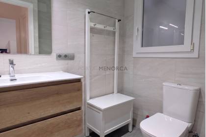 Amplio piso en zona Paseo Marítimo