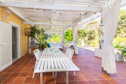 Estupenda casa de campo con terreno en Es Mercadal