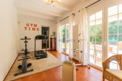 Estupenda casa de campo con terreno en Es Mercadal