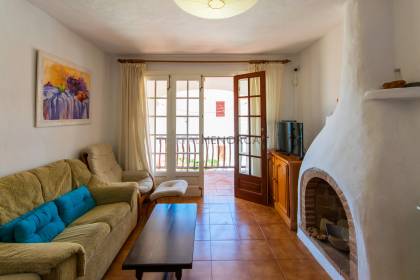 Charming sea view apartment in Playas de Fornells.