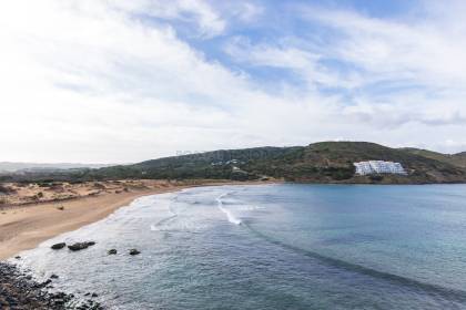 Bonito apartamento con vistas al mar en Playas de Fornells.