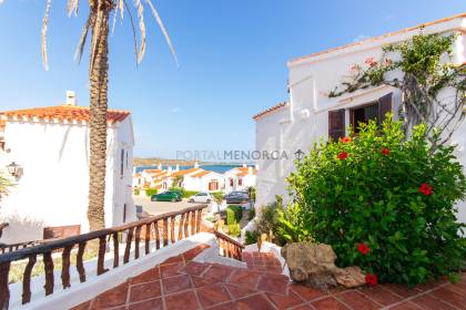 Apartment with sea views in Playas de Fornells