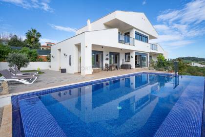 Villa de luxe avec piscine à Es Mercadal