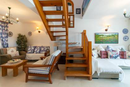 Lovely villa with pool and sea views in Playas de Fornells