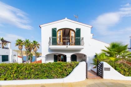 Lovely villa with pool and sea views in Playas de Fornells