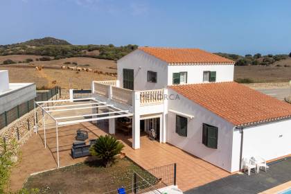 Menorcan style house with pool and garage in Mercadal