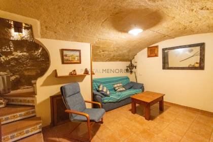 Auténtica casa menorquina en venta en el centro de Alaior