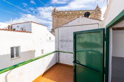 Auténtica casa menorquina en venta en el centro de Alaior