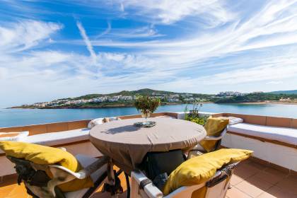 3 bedroom apartment with magnificent views of Cala Tirant beach and Playas de Fornells