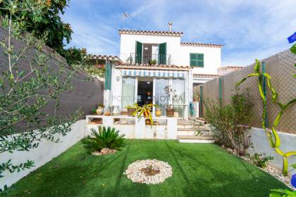 Two bedroom townhouse for sale in Cales Coves