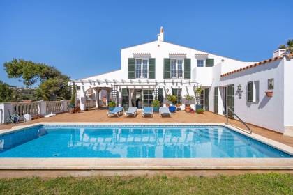 Villa individuelle avec vue sur la mer à Addaia