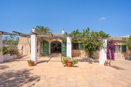 Spectacular country finca with land in Alaior