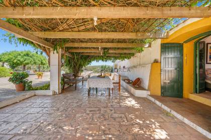 Espectacular finca rústica en Alaior con gran extensión de terreno