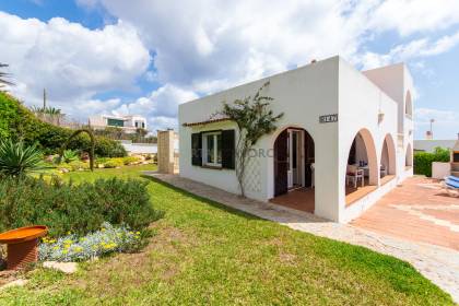 Lovely villa with sea views and pool in S'Algar