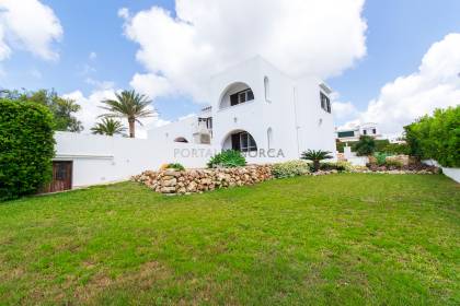 Lovely villa with sea views and pool in S'Algar