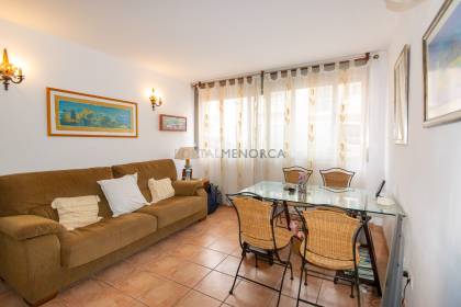 Pleasant ground floor flat with parking and storage room in Mercadal