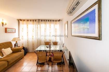 Pleasant ground floor flat with parking and storage room in Mercadal