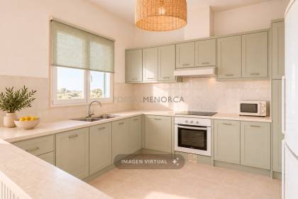 Spacious villa for sale in Punta Prima very close to the beach