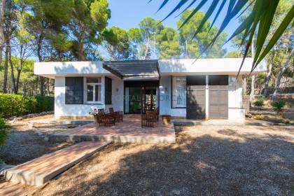 Práctico chalet en una sola planta cerca del mar en Son Parc