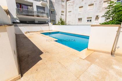 Bonita planta baja con piscina en venta en Es Mercadal