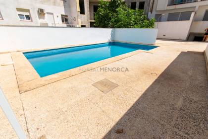 Bonita planta baja con piscina en venta en Es Mercadal