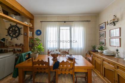 Casa unifamiliar con garaje cerca del mar en Fornells