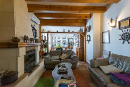 Casa unifamiliar con garaje cerca del mar en Fornells