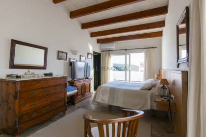 Casa unifamiliar con garaje cerca del mar en Fornells