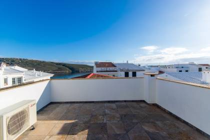 Casa unifamiliar con garaje cerca del mar en Fornells